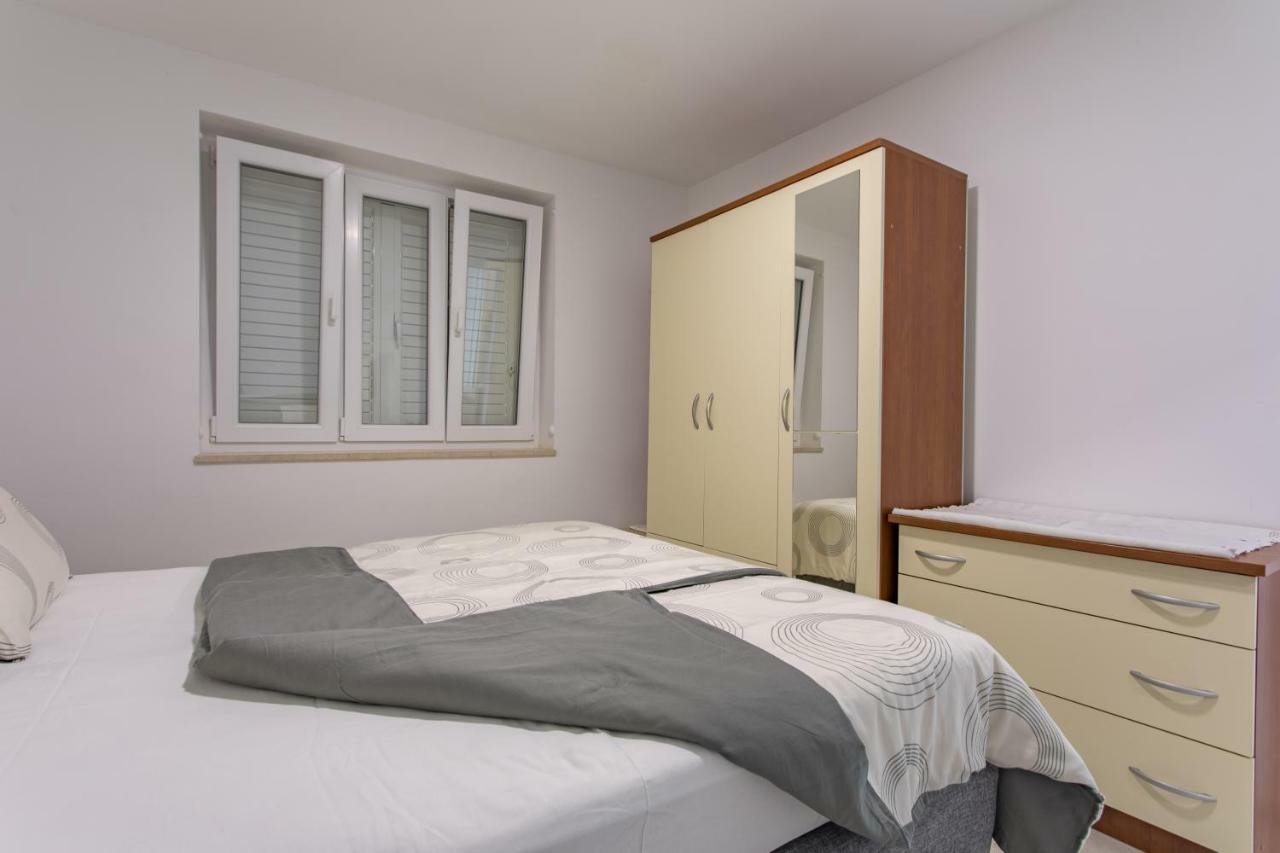 Apartmani Marija Jakir Brela Εξωτερικό φωτογραφία